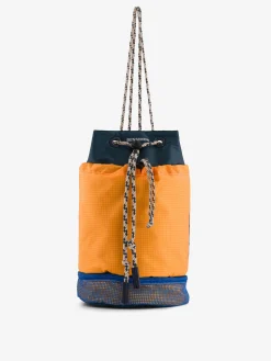 Bucket bag