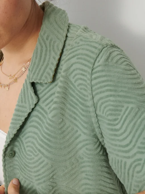 Chemise hawaiana