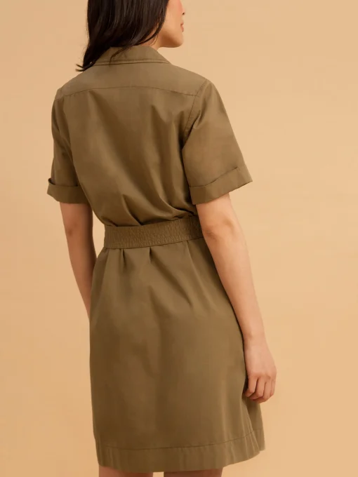 Robe dauphine