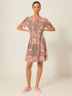 Robe loeva
