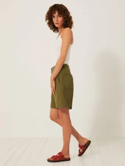 Short livio