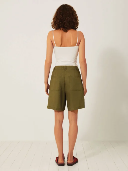 Short livio